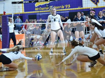 Thumbnail 1 in Archbishop Mitty vs. Kamehameha (Durango Fall Classic) photogallery.