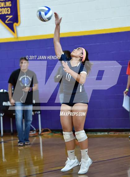 Thumbnail 1 in Archbishop Mitty vs. Kamehameha (Durango Fall Classic) photogallery.
