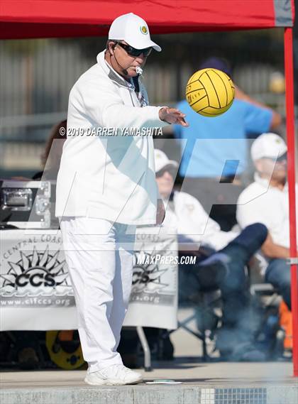 Thumbnail 3 in Menlo-Atherton vs. Archbishop Mitty (CIF CCS D1 Final) photogallery.