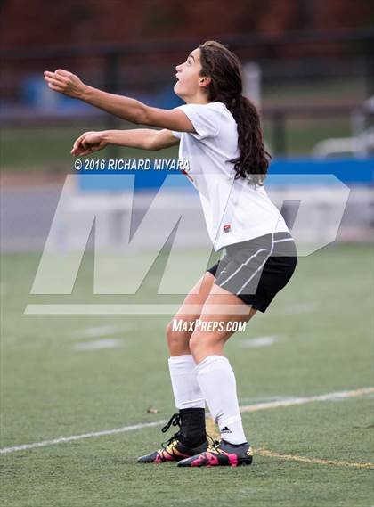 Thumbnail 2 in Bedford vs. Pinkerton (NHIAA D1 Final) photogallery.