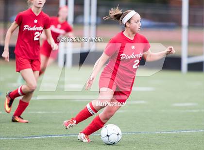 Thumbnail 2 in Bedford vs. Pinkerton (NHIAA D1 Final) photogallery.