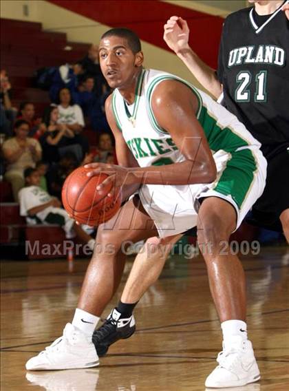 Thumbnail 2 in South Hills vs. Upland (Covina Christmas Classic) photogallery.