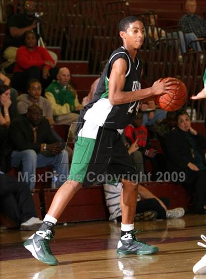 Thumbnail 3 in South Hills vs. Upland (Covina Christmas Classic) photogallery.