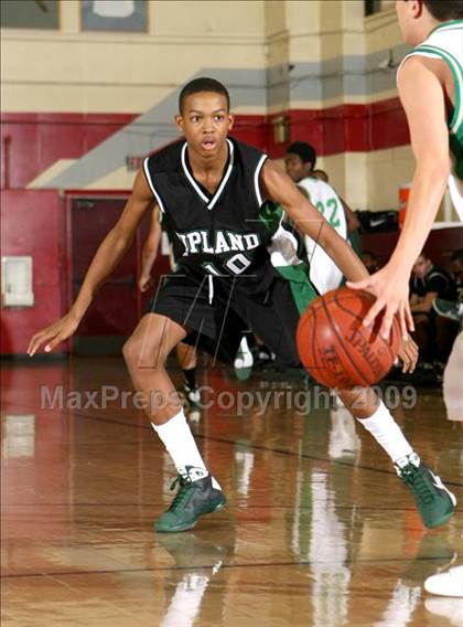 Thumbnail 3 in South Hills vs. Upland (Covina Christmas Classic) photogallery.