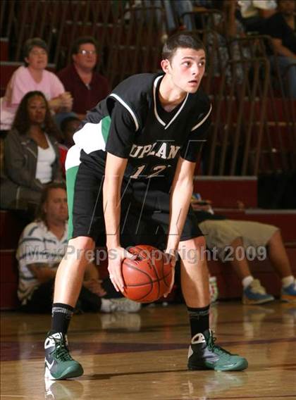 Thumbnail 1 in South Hills vs. Upland (Covina Christmas Classic) photogallery.