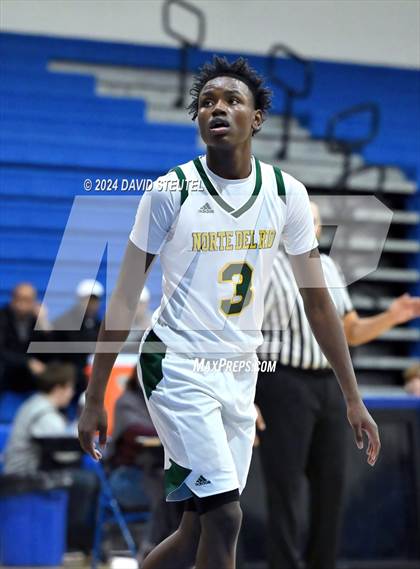 Thumbnail 2 in Grant vs. Wood (Les Curry Invitational) photogallery.