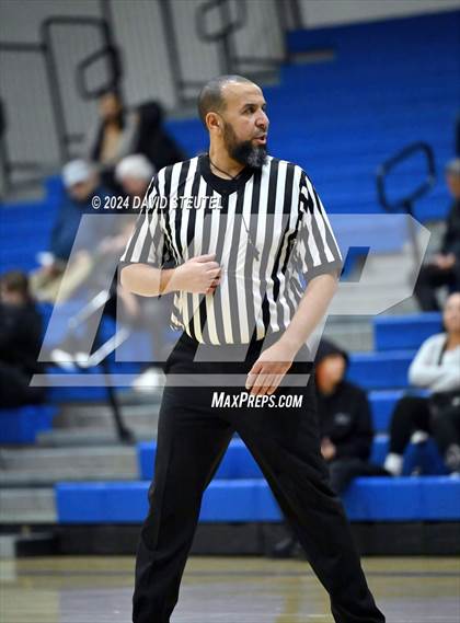 Thumbnail 2 in Grant vs. Wood (Les Curry Invitational) photogallery.