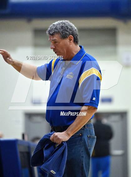 Thumbnail 3 in Grant vs. Wood (Les Curry Invitational) photogallery.