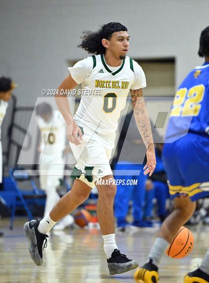 Thumbnail 2 in Grant vs. Wood (Les Curry Invitational) photogallery.