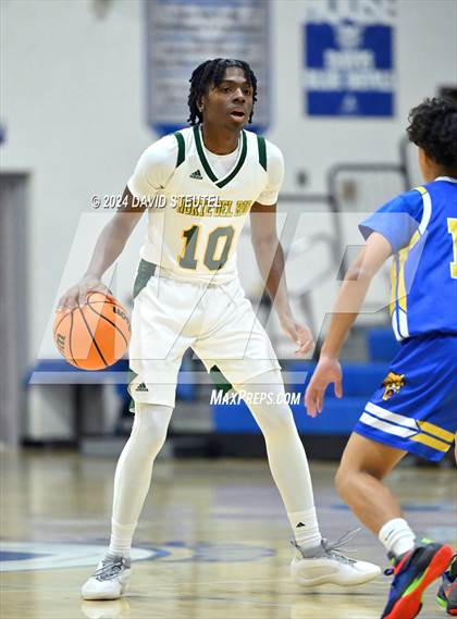 Thumbnail 1 in Grant vs. Wood (Les Curry Invitational) photogallery.