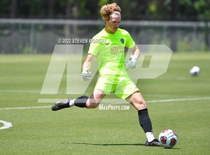Thumbnail 2 in Clash of the Carolinas ( NC/SC Boys All Stars ) photogallery.
