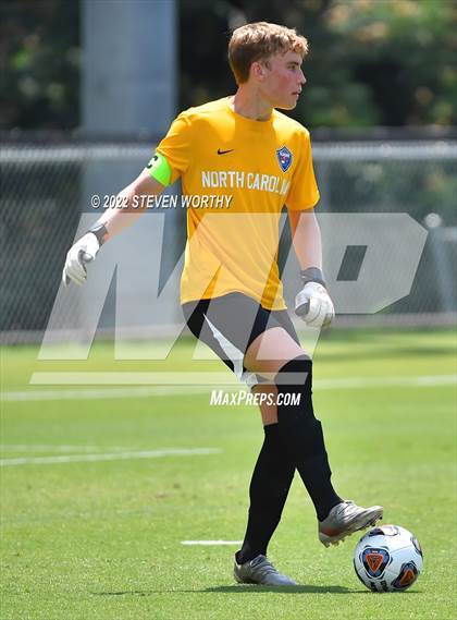 Thumbnail 3 in Clash of the Carolinas ( NC/SC Boys All Stars ) photogallery.