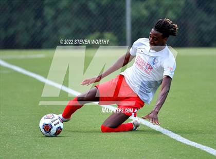 Thumbnail 3 in Clash of the Carolinas ( NC/SC Boys All Stars ) photogallery.