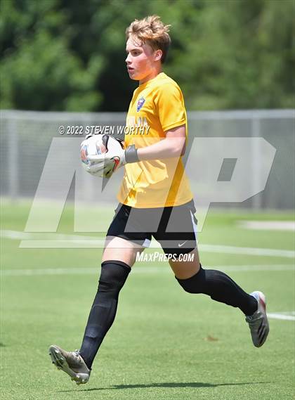 Thumbnail 2 in Clash of the Carolinas ( NC/SC Boys All Stars ) photogallery.