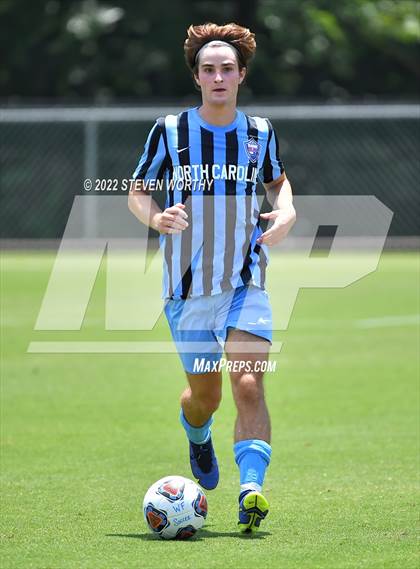 Thumbnail 3 in Clash of the Carolinas ( NC/SC Boys All Stars ) photogallery.