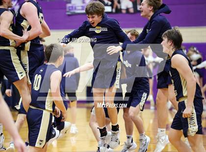 Thumbnail 3 in Teutopolis vs St Joseph-Ogden (IHSA 2A Sectional Final) photogallery.