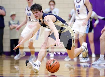 Thumbnail 3 in Teutopolis vs St Joseph-Ogden (IHSA 2A Sectional Final) photogallery.