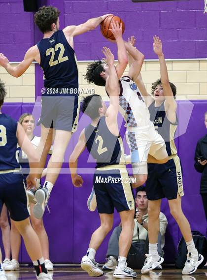 Thumbnail 2 in Teutopolis vs St Joseph-Ogden (IHSA 2A Sectional Final) photogallery.