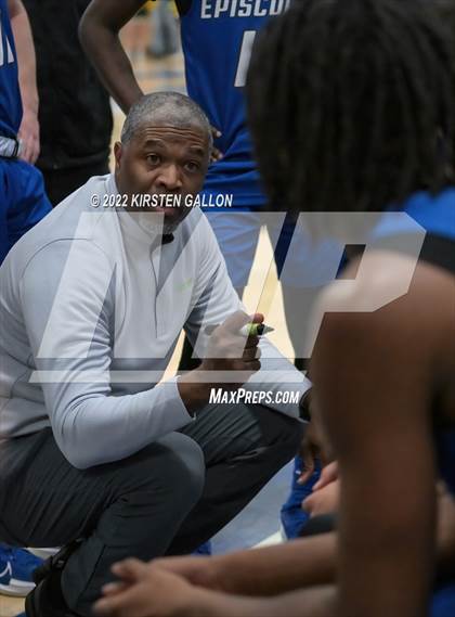 Thumbnail 3 in Episcopal vs. Greenhill (Southwest Preparatory Conference Final) photogallery.