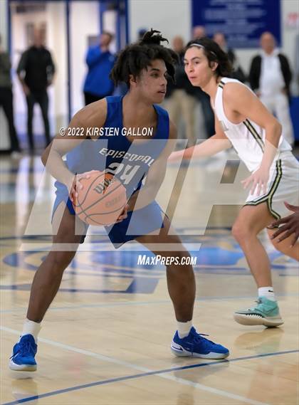 Thumbnail 1 in Episcopal vs. Greenhill (Southwest Preparatory Conference Final) photogallery.