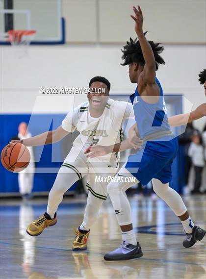Thumbnail 3 in Episcopal vs. Greenhill (Southwest Preparatory Conference Final) photogallery.
