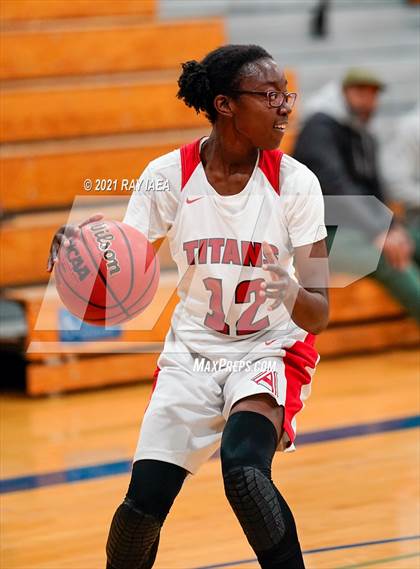 Thumbnail 3 in Rodriguez vs. Antelope (Valley High Tournament) photogallery.