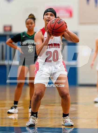 Thumbnail 3 in Rodriguez vs. Antelope (Valley High Tournament) photogallery.