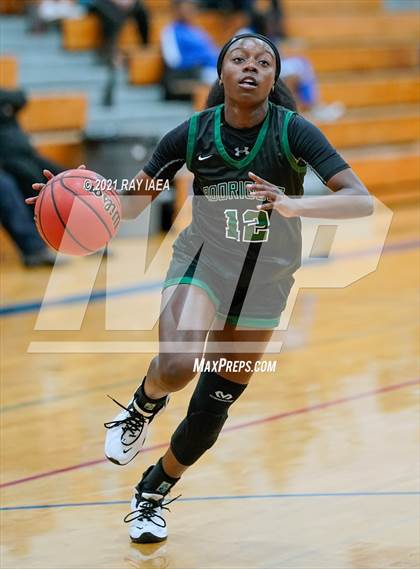 Thumbnail 2 in Rodriguez vs. Antelope (Valley High Tournament) photogallery.