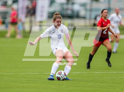Thumbnail 2 in Pembroke Hill vs. Visitation Academy (MSHSAA Class 2 Semifinal) photogallery.
