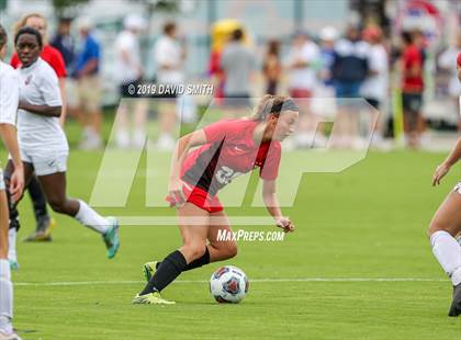 Thumbnail 1 in Pembroke Hill vs. Visitation Academy (MSHSAA Class 2 Semifinal) photogallery.