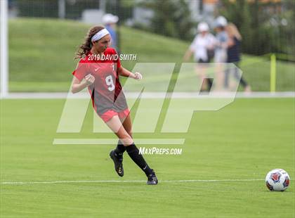 Thumbnail 3 in Pembroke Hill vs. Visitation Academy (MSHSAA Class 2 Semifinal) photogallery.