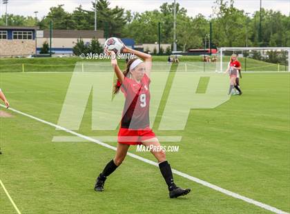 Thumbnail 2 in Pembroke Hill vs. Visitation Academy (MSHSAA Class 2 Semifinal) photogallery.