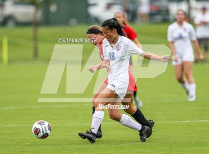 Thumbnail 3 in Pembroke Hill vs. Visitation Academy (MSHSAA Class 2 Semifinal) photogallery.