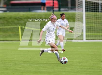 Thumbnail 1 in Pembroke Hill vs. Visitation Academy (MSHSAA Class 2 Semifinal) photogallery.