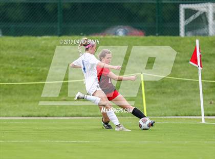 Thumbnail 1 in Pembroke Hill vs. Visitation Academy (MSHSAA Class 2 Semifinal) photogallery.
