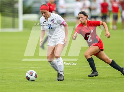 Thumbnail 1 in Pembroke Hill vs. Visitation Academy (MSHSAA Class 2 Semifinal) photogallery.