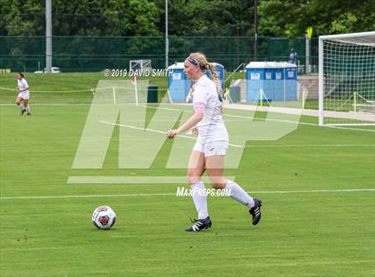 Thumbnail 3 in Pembroke Hill vs. Visitation Academy (MSHSAA Class 2 Semifinal) photogallery.