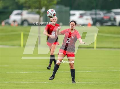 Thumbnail 2 in Pembroke Hill vs. Visitation Academy (MSHSAA Class 2 Semifinal) photogallery.