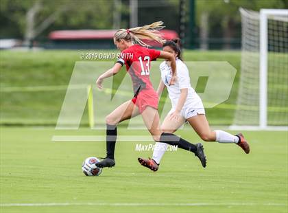 Thumbnail 3 in Pembroke Hill vs. Visitation Academy (MSHSAA Class 2 Semifinal) photogallery.
