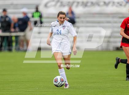 Thumbnail 3 in Pembroke Hill vs. Visitation Academy (MSHSAA Class 2 Semifinal) photogallery.