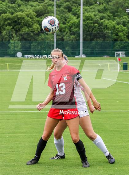 Thumbnail 3 in Pembroke Hill vs. Visitation Academy (MSHSAA Class 2 Semifinal) photogallery.