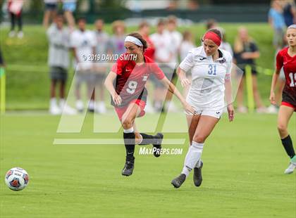 Thumbnail 3 in Pembroke Hill vs. Visitation Academy (MSHSAA Class 2 Semifinal) photogallery.