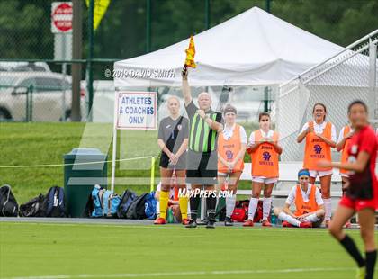 Thumbnail 2 in Pembroke Hill vs. Visitation Academy (MSHSAA Class 2 Semifinal) photogallery.