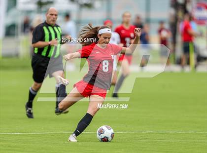 Thumbnail 3 in Pembroke Hill vs. Visitation Academy (MSHSAA Class 2 Semifinal) photogallery.