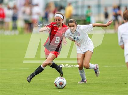 Thumbnail 2 in Pembroke Hill vs. Visitation Academy (MSHSAA Class 2 Semifinal) photogallery.