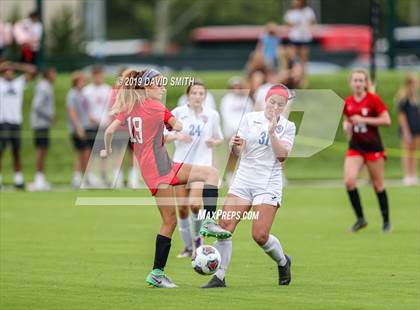 Thumbnail 3 in Pembroke Hill vs. Visitation Academy (MSHSAA Class 2 Semifinal) photogallery.