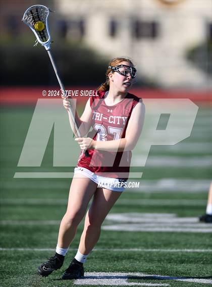Thumbnail 1 in Tri-City Christian vs Mission Bay (CIFSDS D3 Quarterfinals) photogallery.
