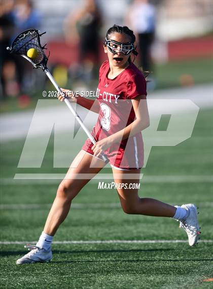 Thumbnail 2 in Tri-City Christian vs Mission Bay (CIFSDS D3 Quarterfinals) photogallery.