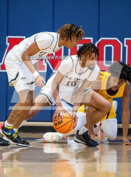 Thumbnail 3 in E.E. Smith vs. Northwood Temple Academy (MLK Dream Jam at Terry Sanford) photogallery.