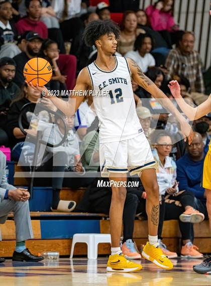 Thumbnail 2 in E.E. Smith vs. Northwood Temple Academy (MLK Dream Jam at Terry Sanford) photogallery.
